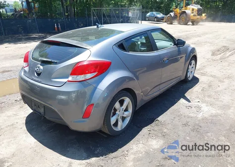 2015 Hyundai Veloster from USA, damaged, VIN KMHTC6AD9FU226544